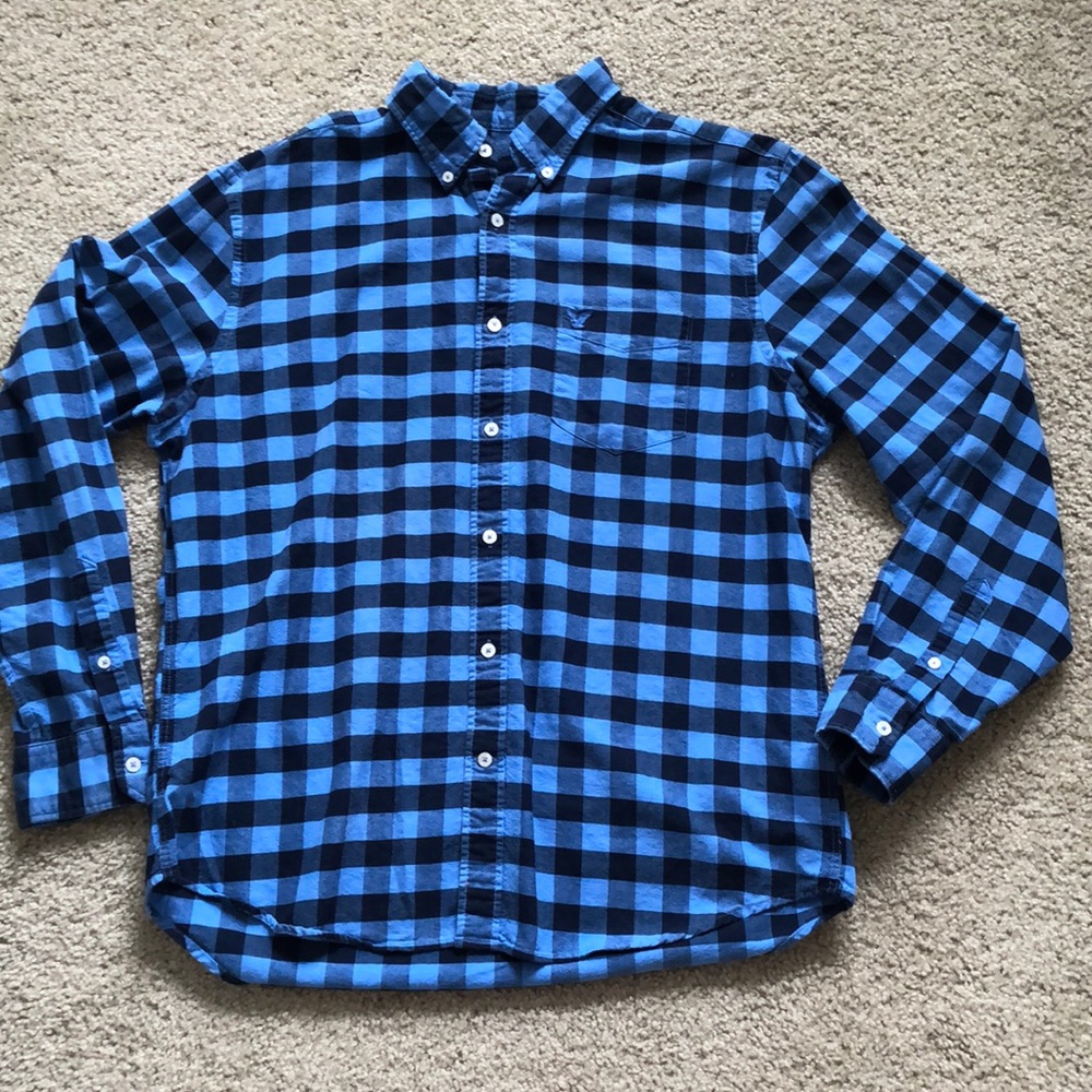 Men’s long sleeve button down shirt